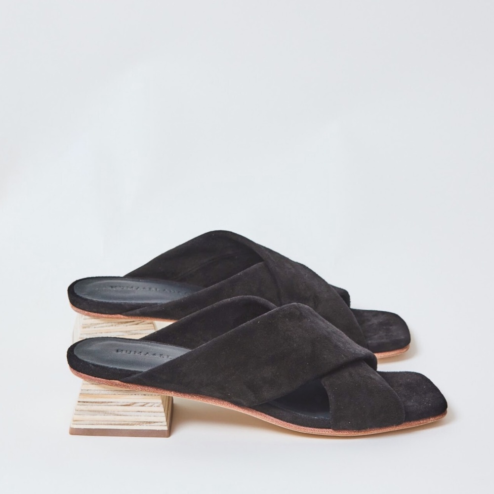 Huma Blanco Sasha coal suede